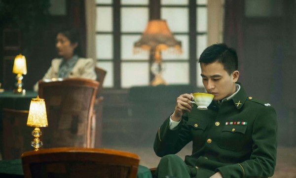 电视剧《前夜》热播，三人情感困局将何去何从